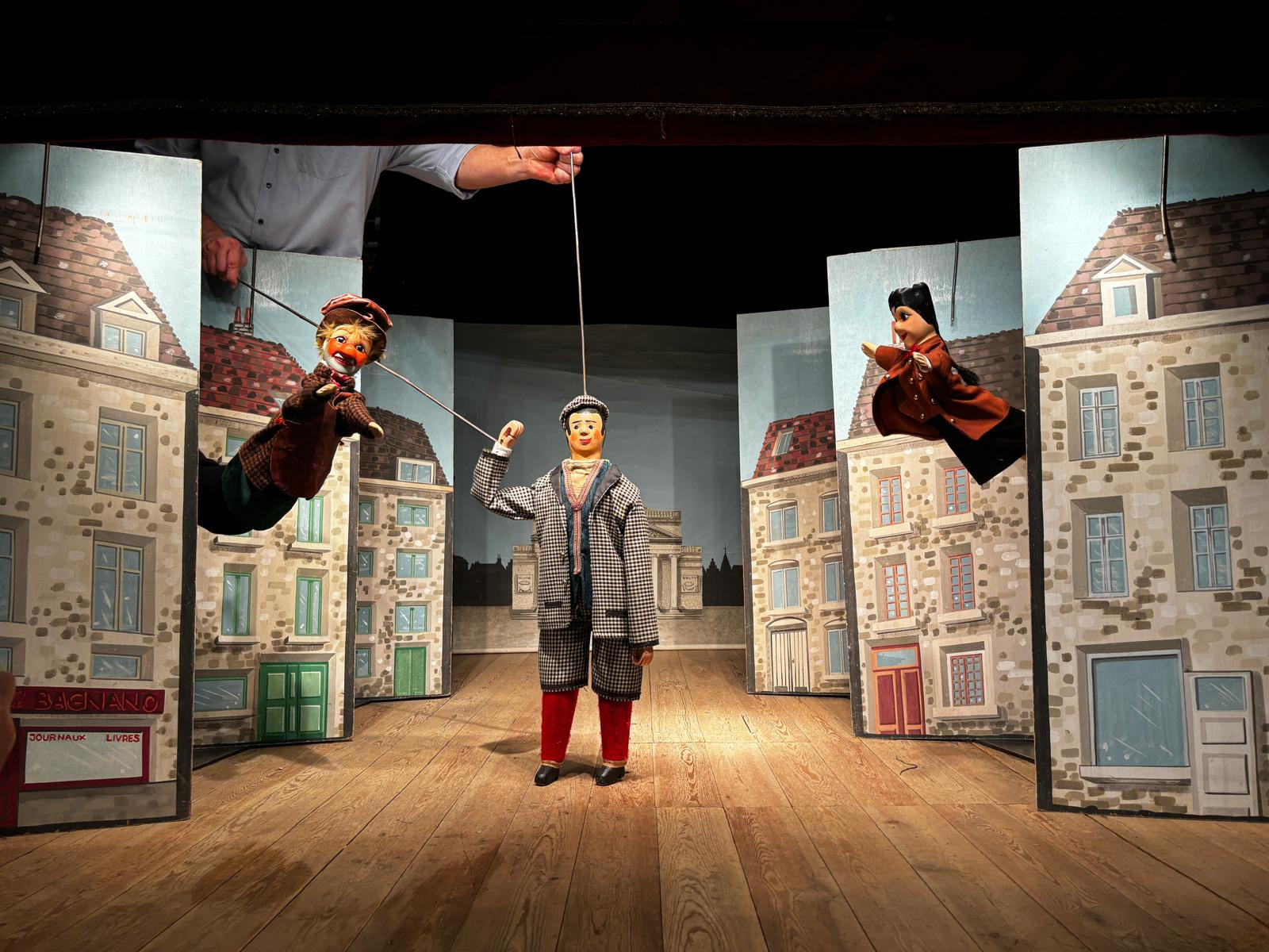 Marionnettes à tringle