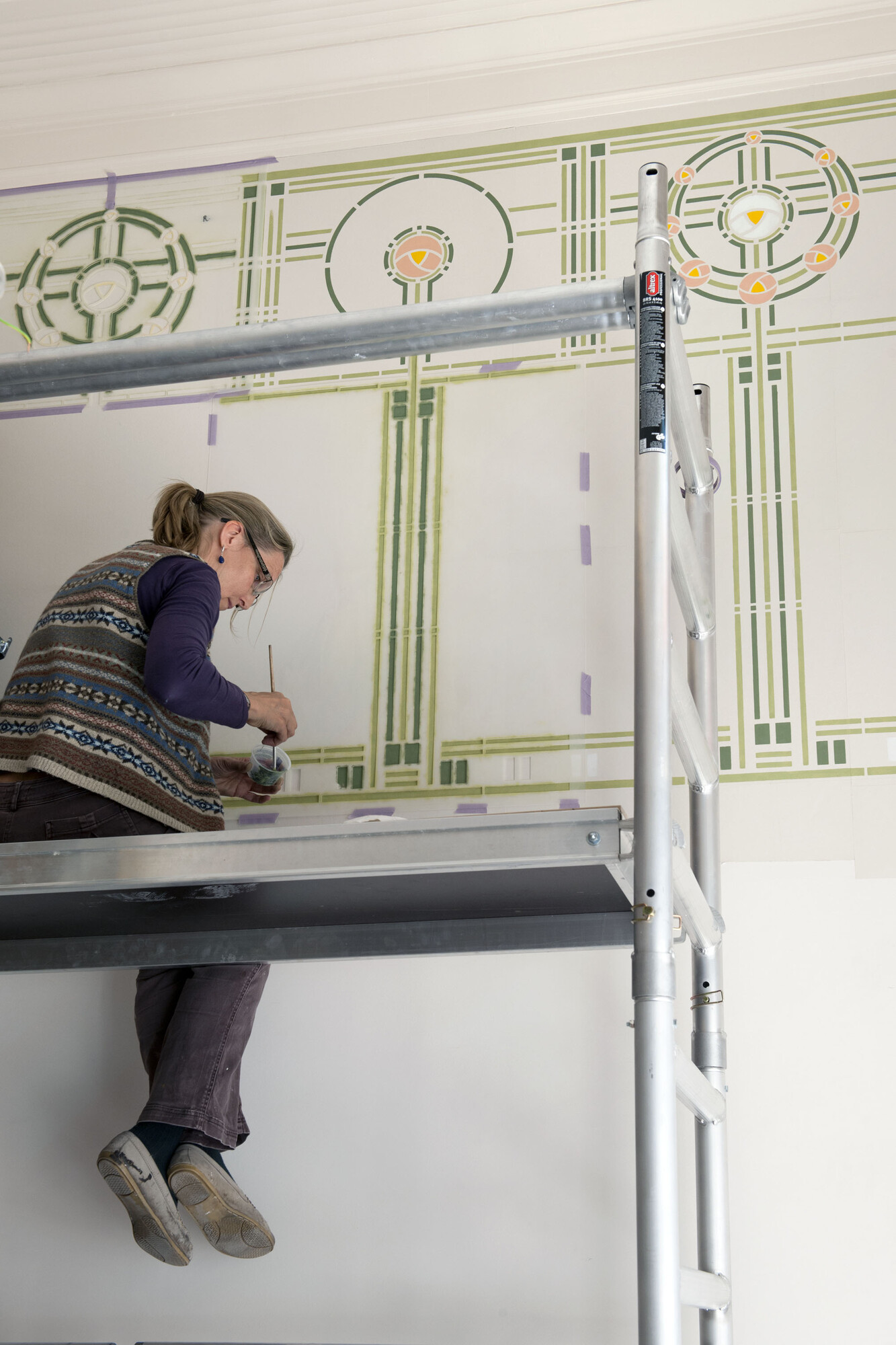 Restoration work on the Dewin house