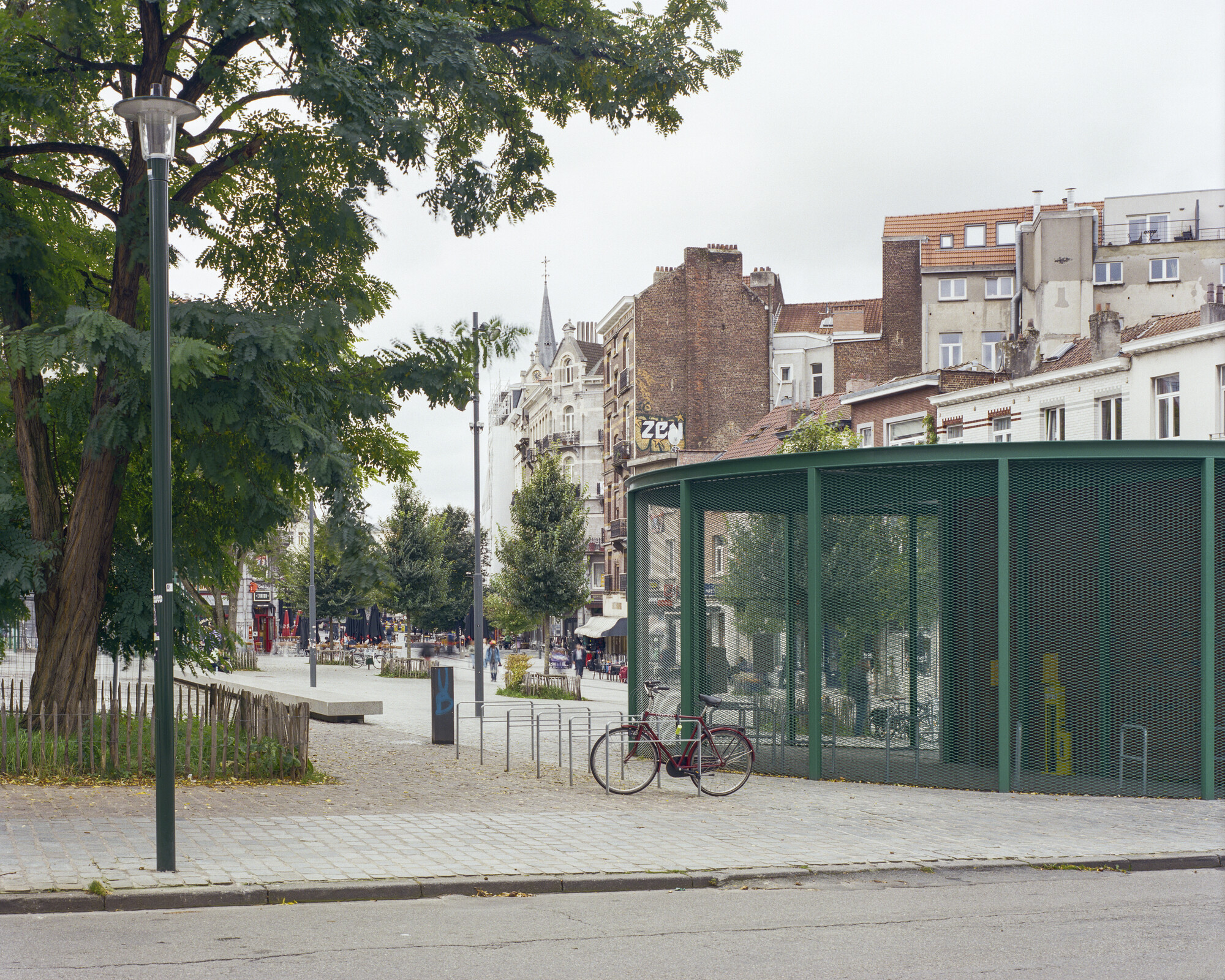 SNC "Parvis - Morichar", Marie Janson square in Saint-Gilles