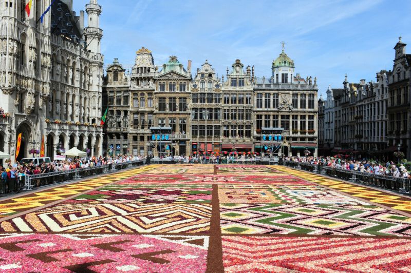 Bloementapijt op de Brusselse Grote Markt