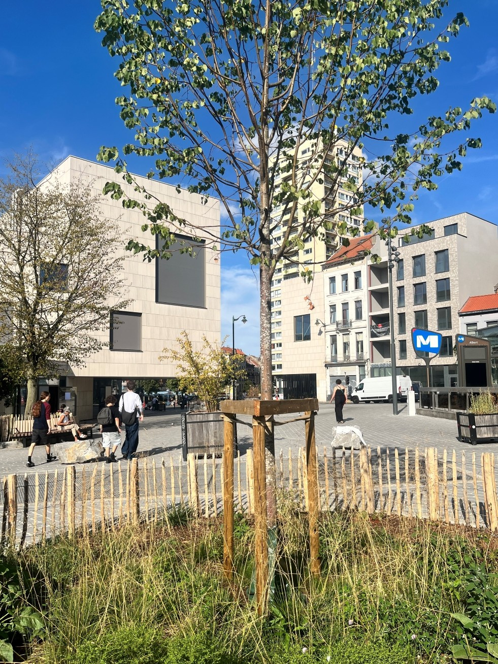 Espace public dalle "Albert" à Forest