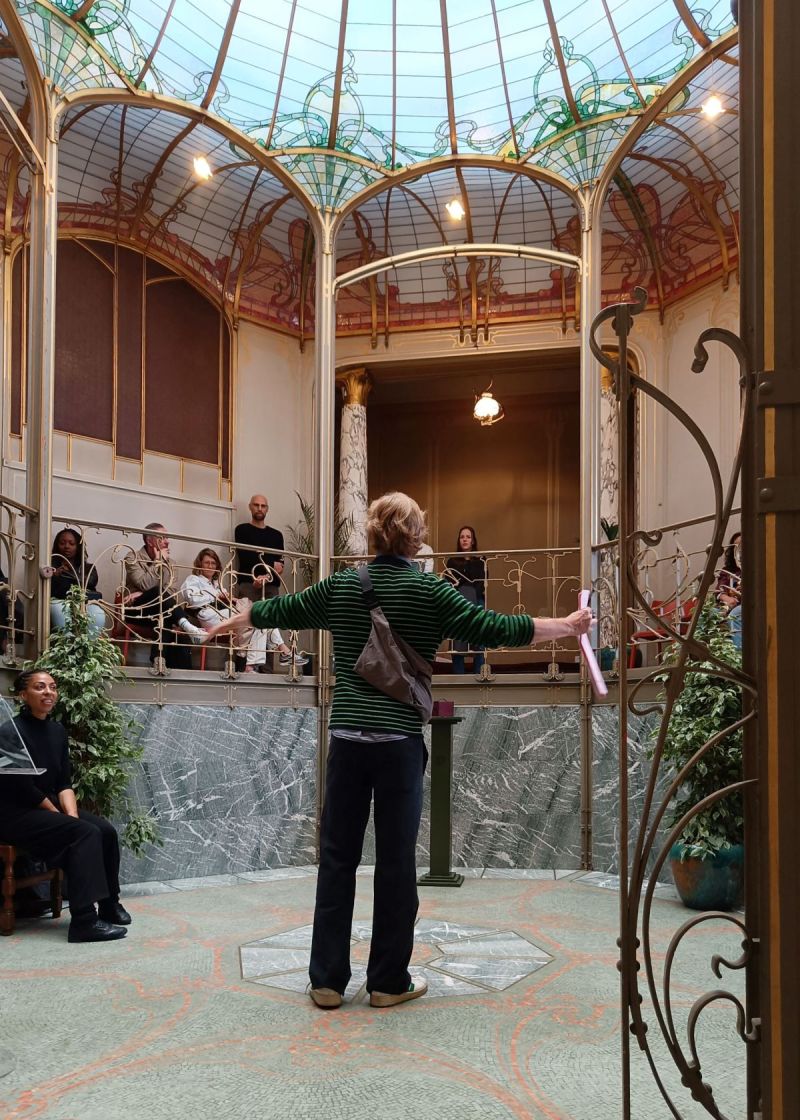 Art Nouveau Poetry Act I in het van Eetvelde Hotel, 2024 | Charline Piscart @ LAB·AN